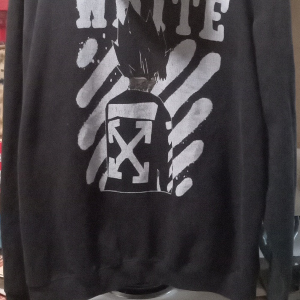 Black Hoodie with Graphic Hit on Back. - Picture 12 of 12